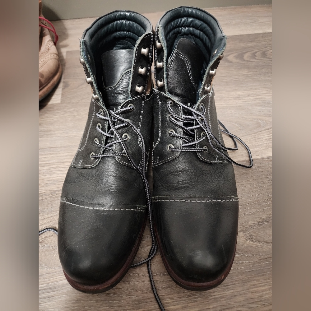 Black Johnston & Murphy boots (used)